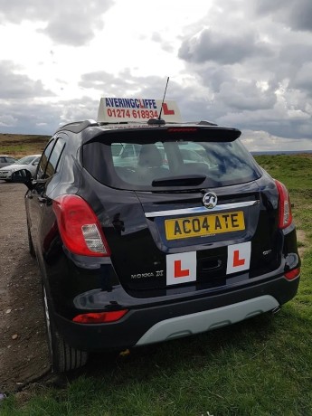 averingcliffe-school-of-motoring-automatic-big-0